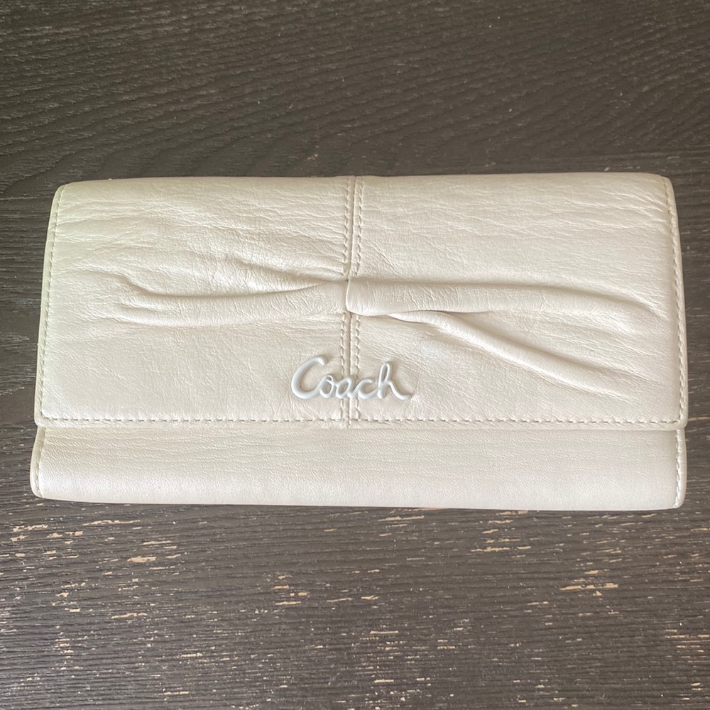 Coach wallet